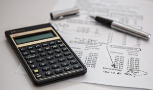 Documents et calculatrice pour un dossier d'aide au financement d'un véhicule adapté
